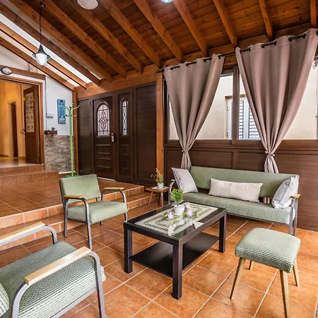 Stardust Mountain House - Village Center House - Terrace, Bbq & Wood Stove Kalopanagiotis